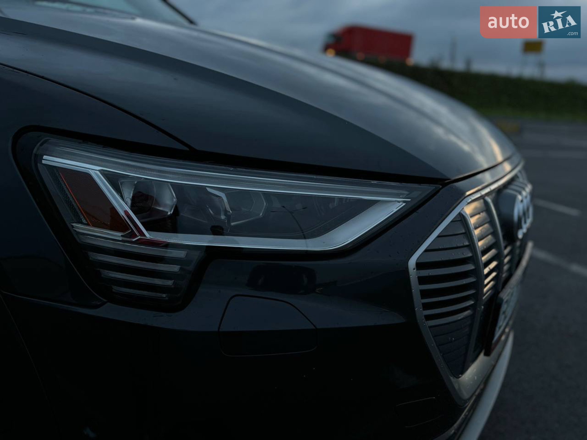 2020 Audi e-tron Sportback - мініатюра 12
