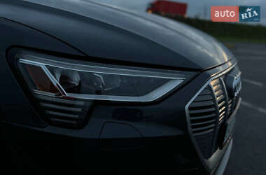 Внедорожник / Кроссовер Audi e-tron Sportback 2020 в 