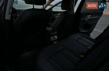 Внедорожник / Кроссовер Audi e-tron Sportback 2020 в 
