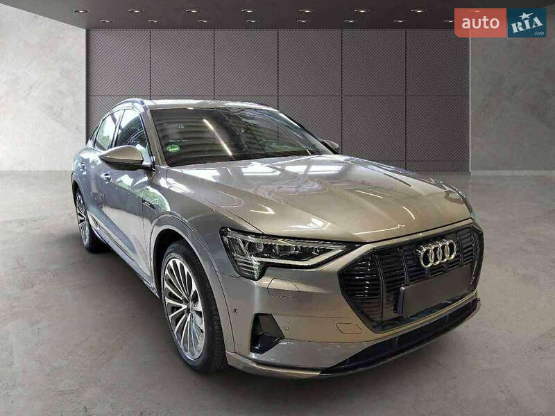 Позашляховик / Кросовер Audi e-tron Sportback 2020 в Чернівцях фото 79 Позашляховик / Кросовер Audi e-tron Sportback 2020 в Чернівцях