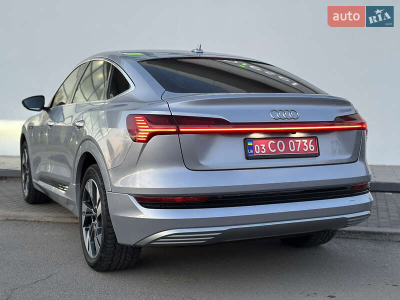 Внедорожник / Кроссовер Audi e-tron Sportback 2021 в Ровно