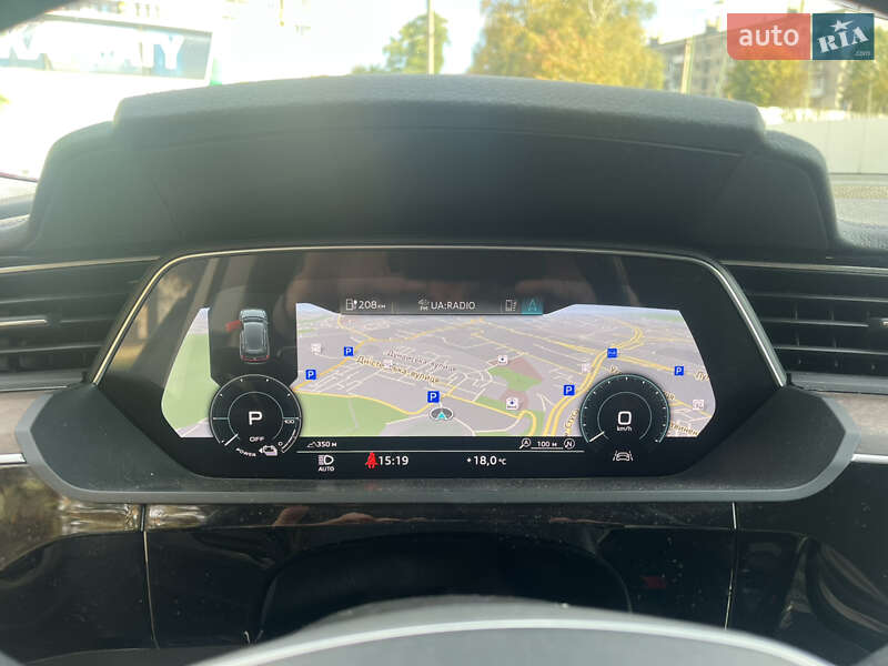 Позашляховик / Кросовер Audi e-tron Sportback 2020 в Львові фото 14 Позашляховик / Кросовер Audi e-tron Sportback 2020 в Львові