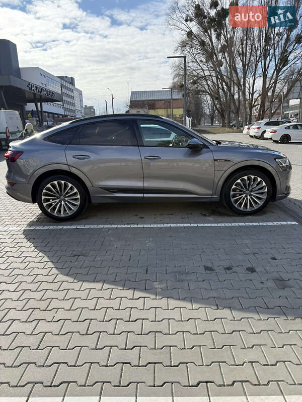 Позашляховик / Кросовер Audi e-tron Sportback 2020 в Чернівцях фото 11 Позашляховик / Кросовер Audi e-tron Sportback 2020 в Чернівцях