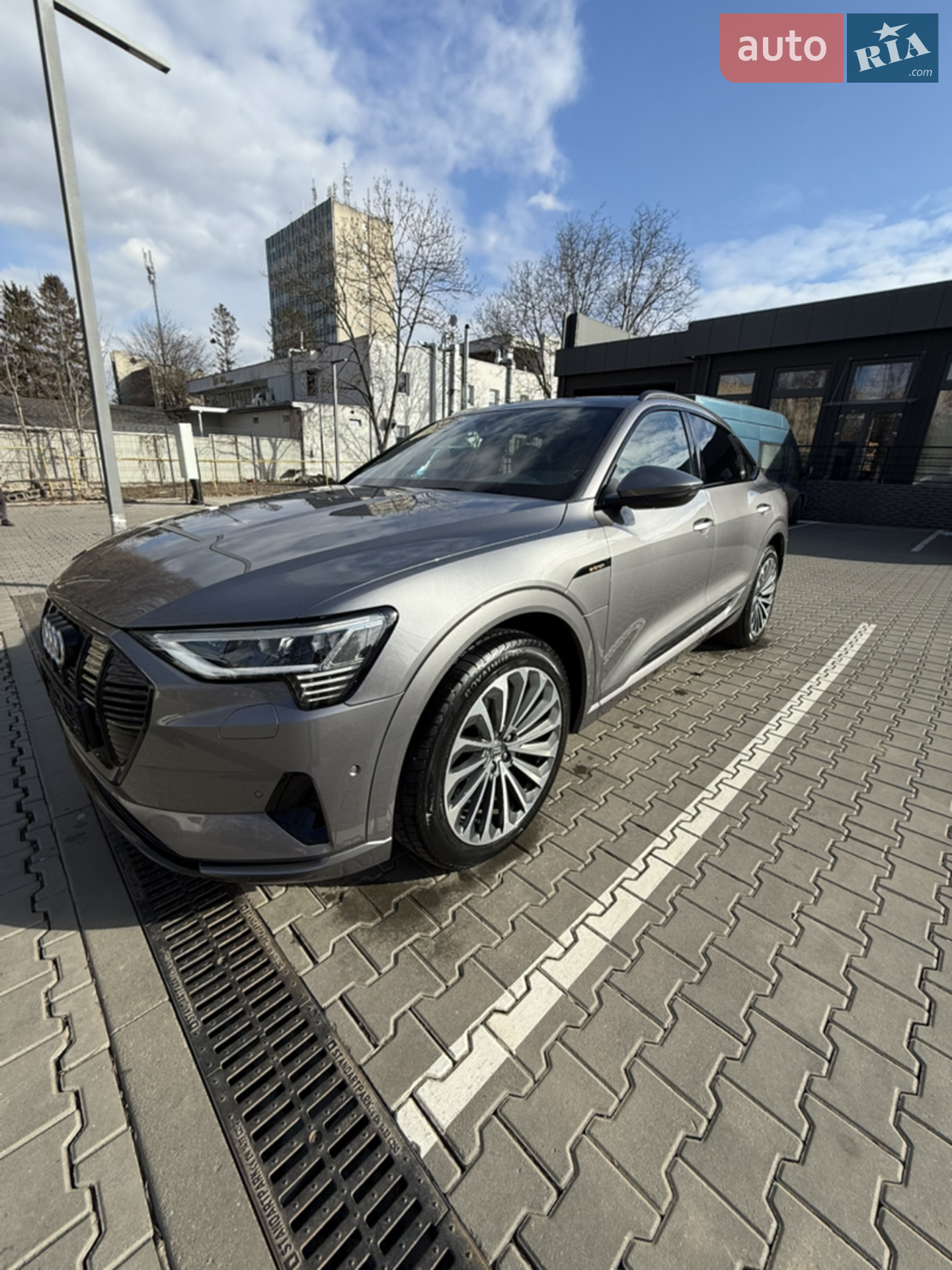 2020 Audi e-tron Sportback - мініатюра 25