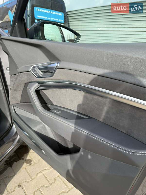 Позашляховик / Кросовер Audi e-tron Sportback 2020 в Чернівцях фото 38 Позашляховик / Кросовер Audi e-tron Sportback 2020 в Чернівцях