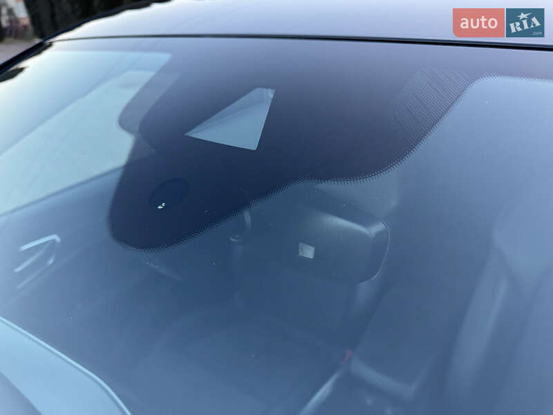 Внедорожник / Кроссовер Audi e-tron Sportback 2022 в Дубно
