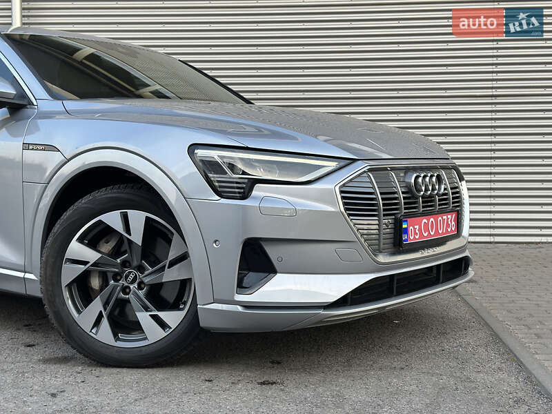 Внедорожник / Кроссовер Audi e-tron Sportback 2021 в Ровно