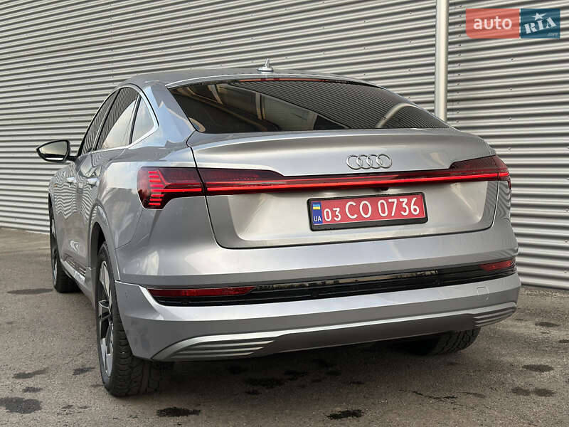 Внедорожник / Кроссовер Audi e-tron Sportback 2021 в Ровно