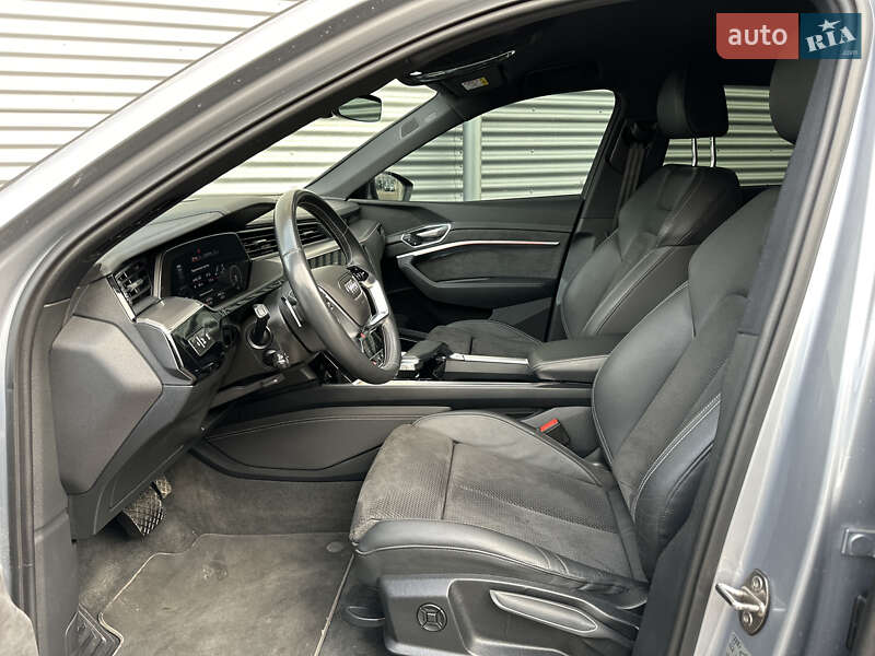 Внедорожник / Кроссовер Audi e-tron Sportback 2021 в Ровно