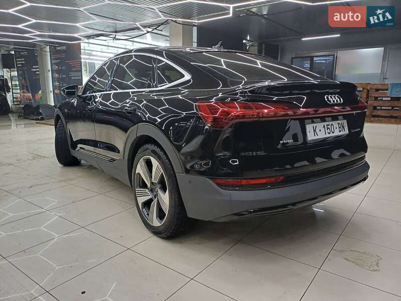 Внедорожник / Кроссовер Audi e-tron Sportback 2020 в Днепре