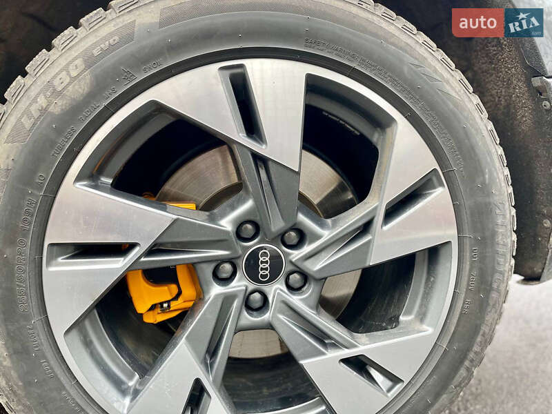 Внедорожник / Кроссовер Audi e-tron Sportback 2023 в Борисполе