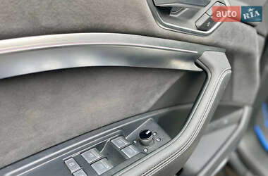 Внедорожник / Кроссовер Audi e-tron Sportback 2023 в 
