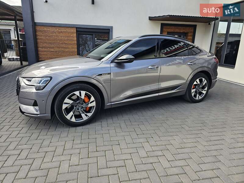Audi e-tron Sportback 2021