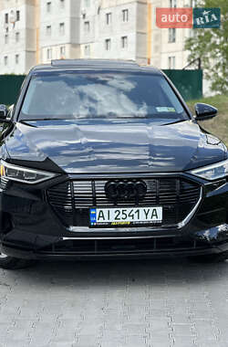 Внедорожник / Кроссовер Audi e-tron Sportback 2020 в 