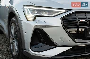 Позашляховик / Кросовер Audi e-tron Sportback 2020 в 