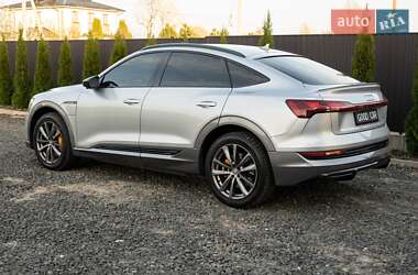 Позашляховик / Кросовер Audi e-tron Sportback 2020 в 