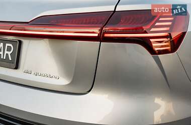 Позашляховик / Кросовер Audi e-tron Sportback 2020 в 