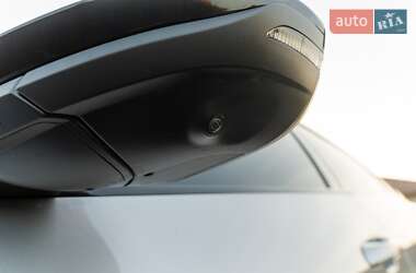 Позашляховик / Кросовер Audi e-tron Sportback 2020 в 
