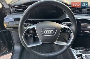 Внедорожник / Кроссовер Audi e-tron Sportback 2020 в 