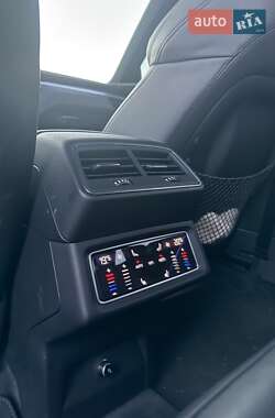 Внедорожник / Кроссовер Audi e-tron Sportback 2020 в 