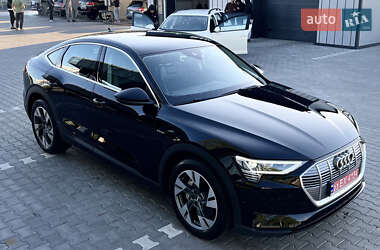 Внедорожник / Кроссовер Audi e-tron Sportback 2020 в 
