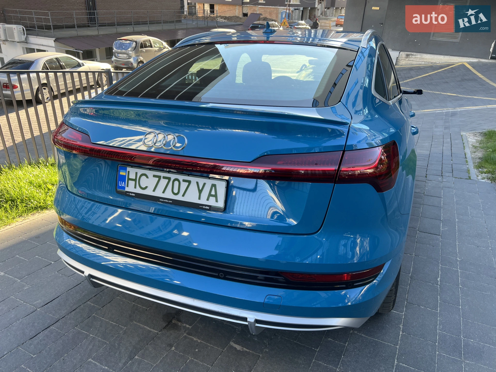 2020 Audi e-tron Sportback - мініатюра 33