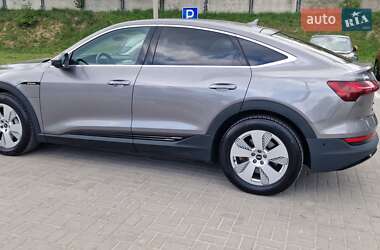 Позашляховик / Кросовер Audi e-tron Sportback 2021 в 
