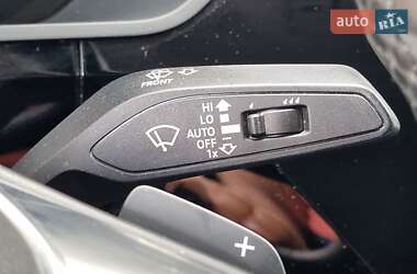 Позашляховик / Кросовер Audi e-tron Sportback 2021 в 