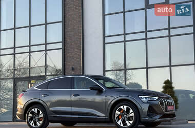 Позашляховик / Кросовер Audi e-tron Sportback 2020 в 