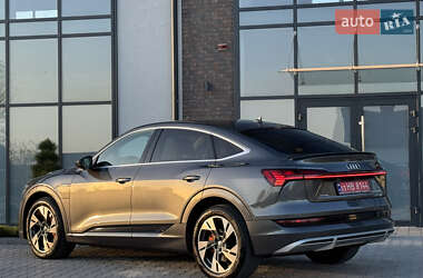 Позашляховик / Кросовер Audi e-tron Sportback 2020 в 