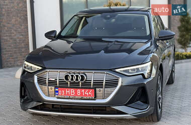 Позашляховик / Кросовер Audi e-tron Sportback 2020 в 