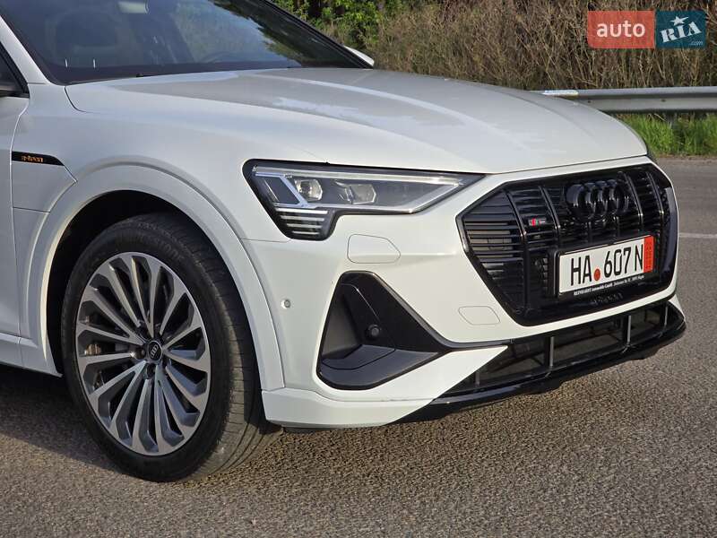 Внедорожник / Кроссовер Audi e-tron Sportback 2022 в Ковеле