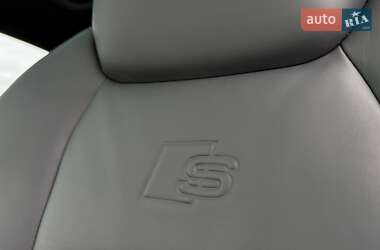 Позашляховик / Кросовер Audi e-tron Sportback 2020 в 