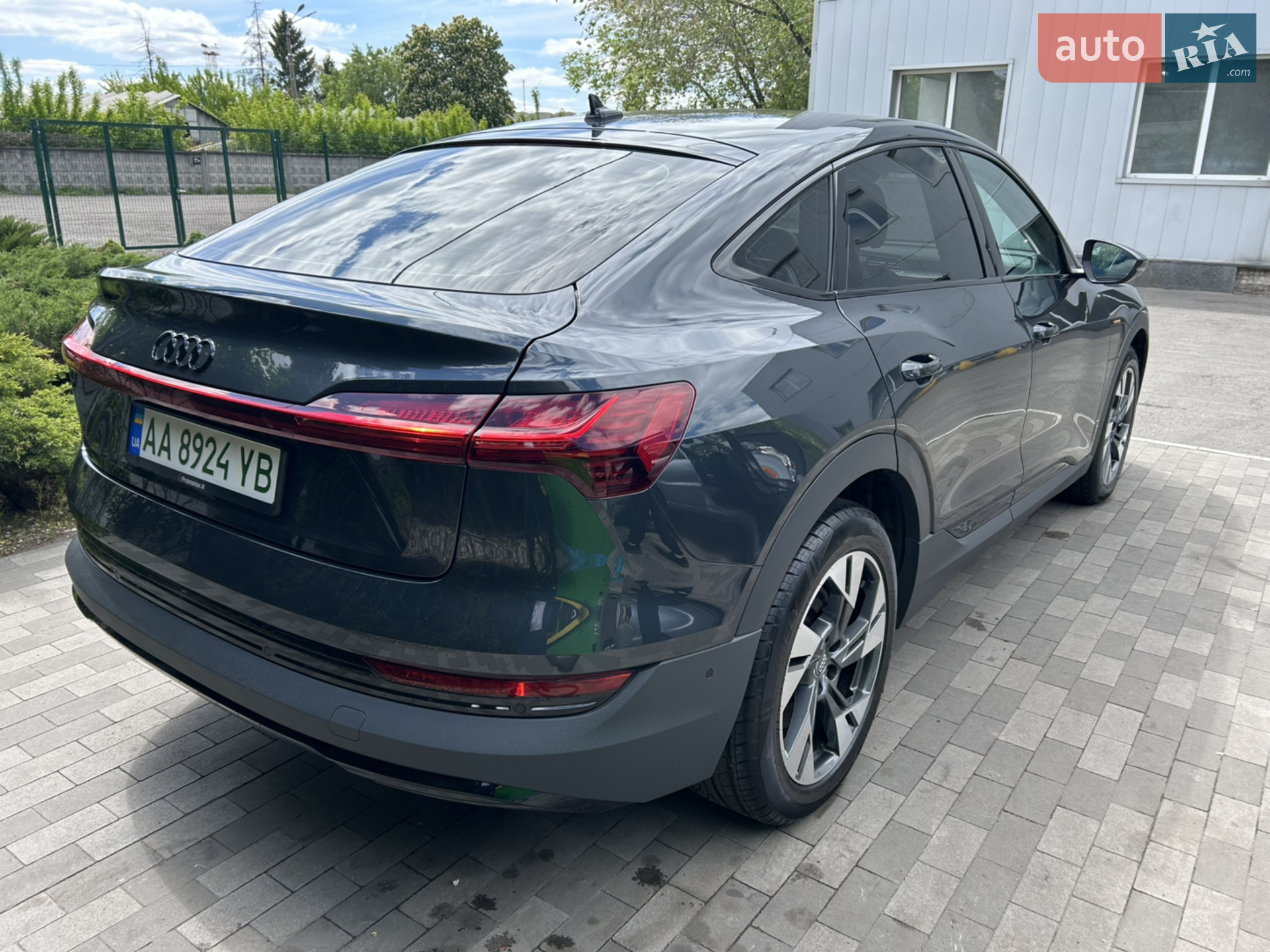2021 Audi e-tron Sportback - мініатюра 21