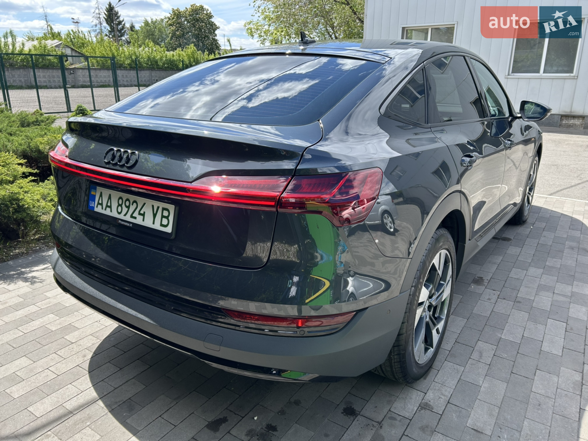 2021 Audi e-tron Sportback - мініатюра 33
