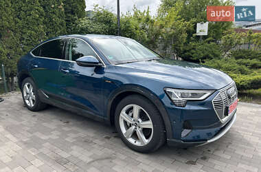 Позашляховик / Кросовер Audi e-tron Sportback 2021 в Києві
