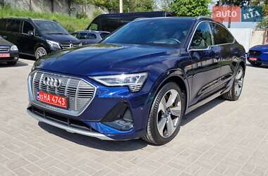 Внедорожник / Кроссовер Audi e-tron Sportback 2022 в 