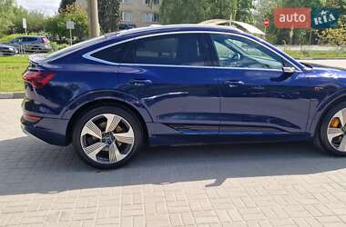 Внедорожник / Кроссовер Audi e-tron Sportback 2022 в 