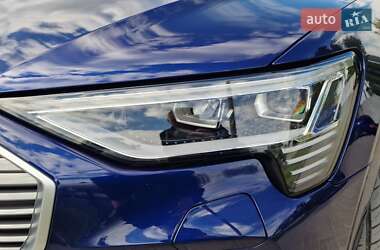 Внедорожник / Кроссовер Audi e-tron Sportback 2022 в 
