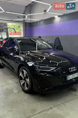 Внедорожник / Кроссовер Audi e-tron Sportback 2021 в 