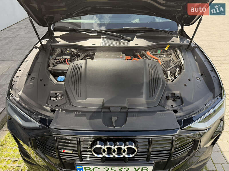 Внедорожник / Кроссовер Audi e-tron Sportback 2020 в Львове фото 22 Внедорожник / Кроссовер Audi e-tron Sportback 2020 в Львове