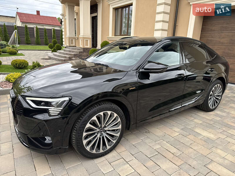 Audi e-tron Sportback 2021