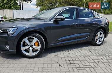 Внедорожник / Кроссовер Audi e-tron Sportback 2021 в 