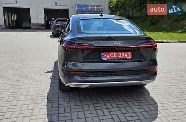 Внедорожник / Кроссовер Audi e-tron Sportback 2021 в 