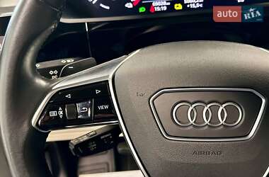 Внедорожник / Кроссовер Audi e-tron Sportback 2021 в 