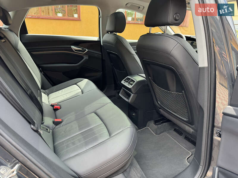 Внедорожник / Кроссовер Audi e-tron Sportback 2020 в Ровно