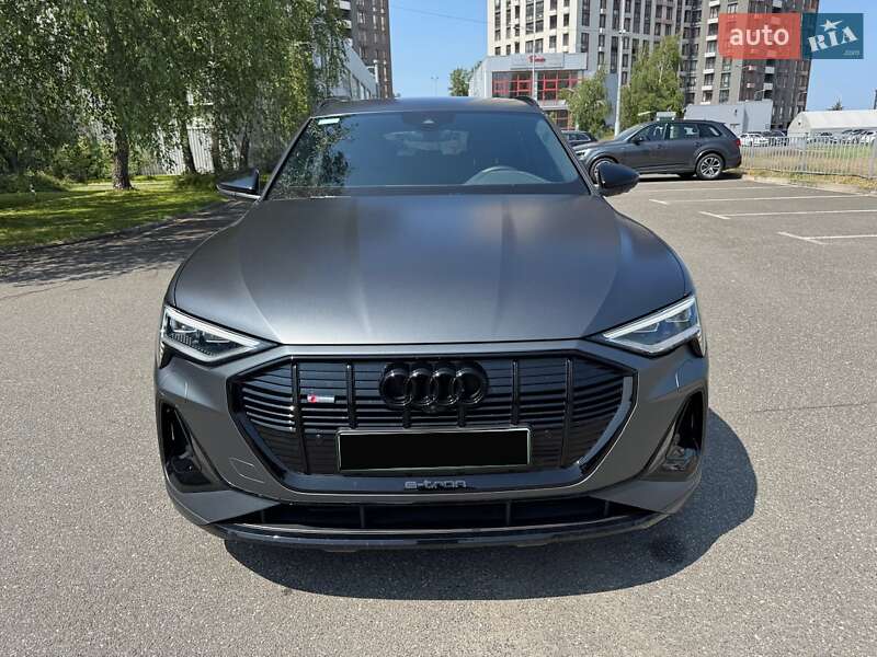 Внедорожник / Кроссовер Audi e-tron Sportback 2023 в Киеве фото 3 Внедорожник / Кроссовер Audi e-tron Sportback 2023 в Киеве