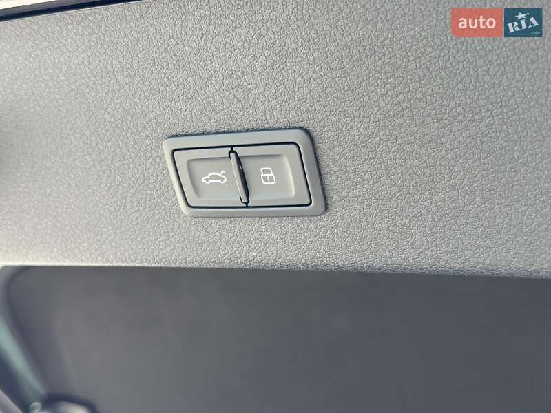 Внедорожник / Кроссовер Audi e-tron Sportback 2023 в Киеве фото 13 Внедорожник / Кроссовер Audi e-tron Sportback 2023 в Киеве