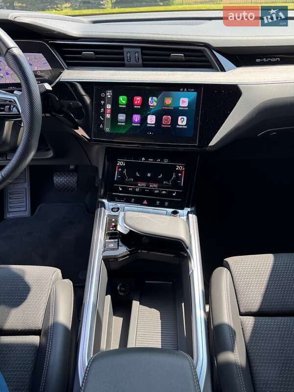 Внедорожник / Кроссовер Audi e-tron Sportback 2023 в Киеве фото 39 Внедорожник / Кроссовер Audi e-tron Sportback 2023 в Киеве