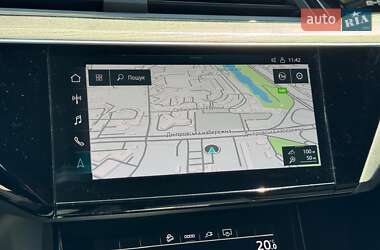 Позашляховик / Кросовер Audi e-tron Sportback 2023 в 